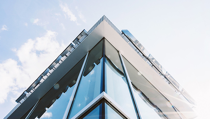 創(chuàng)新驅(qū)動(dòng)，連接未來(lái)——引領(lǐng)通信設(shè)備開(kāi)發(fā)新紀(jì)元